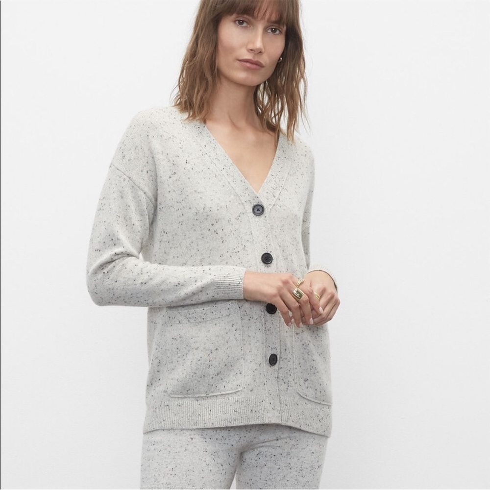 Club Monaco women’s  100% Cashmere Cardigan grey size small preppy 90s classic